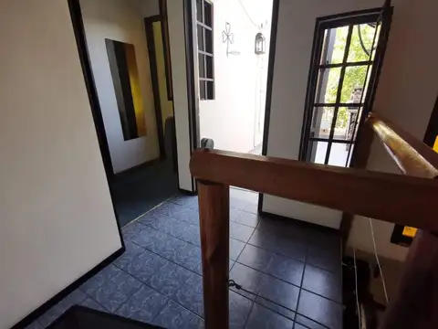 Casa lote propio 3 amb 2 bñs impecable estado