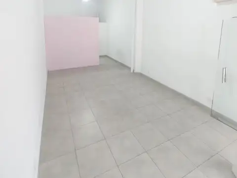 Local en Alquiler en Saavedra, $ 800.000