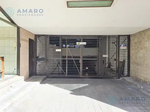 Oficina en Venta con 2 cocheras
