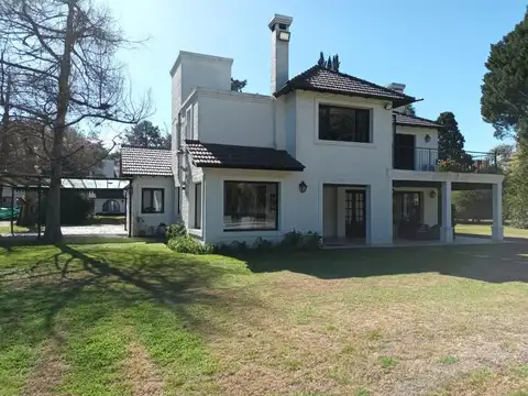 Casa en Alquiler Temporal de 4 dormitorios