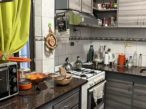 Depto Tipo Casa en Venta 26 años