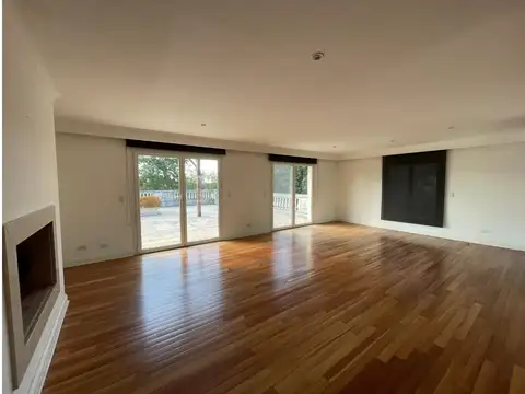 Departamento en Venta de 4 dormitorios