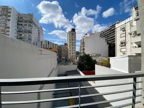 Oficina en Venta al Este