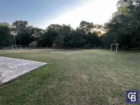 Ruta 4 km 4.2 - Las Calandrias