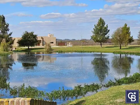 Venta de lote interno en Barrio Las Calandrias, Campana