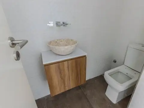 Departamento 4 ambientes con 2 baños