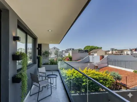 Corvalan 241 , Piso 1