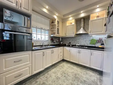 Casa en Venta al Este