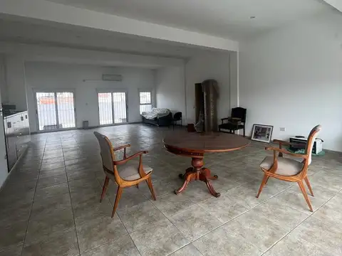 Local en Venta en Avellaneda, USD 259.000