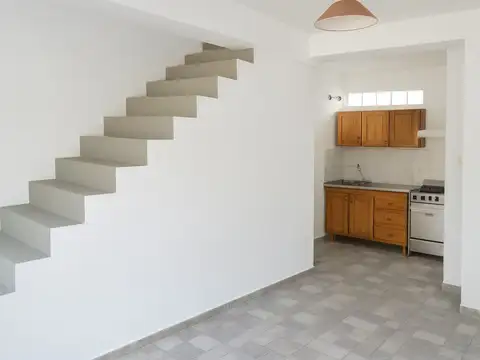 Casa en Alquiler de 1 dormitorio