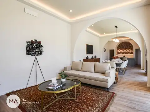 Casa en Venta con 1 cochera