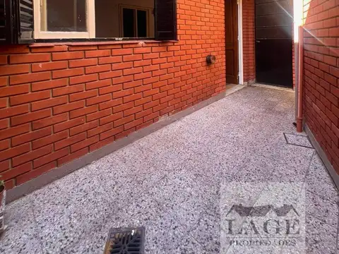 Depto Tipo Casa 3 ambientes con 1 baño