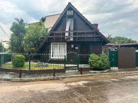 VENTA CASA 2 AMB Y DPTO 2 AMB EN RODRIGUEZ PERMUTA