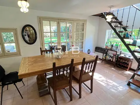 Propiedad sobre 800 m2 en muy buena ubicación