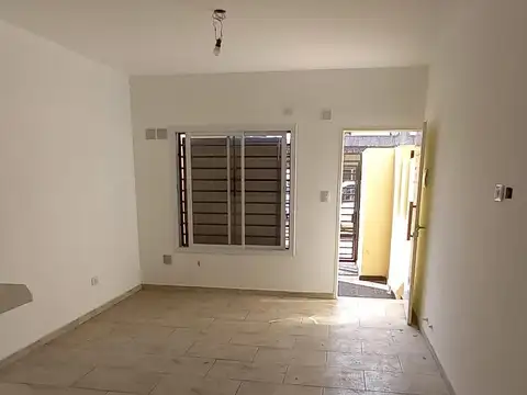 Departamento en Venta en Ramos Mejia, USD 72.000