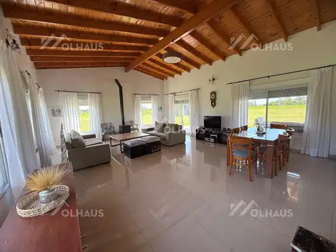 Casa  en Alquiler en Exaltación de la Cruz, G.B.A. Zona Norte, Argentina