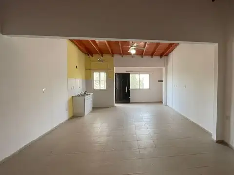 Depto Tipo Casa en Alquiler de 1 dormitorio