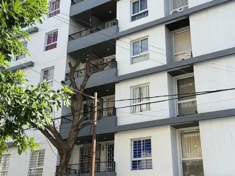 VENTA DEPARTAMENTO 1 DORM ALTO ALBERDI CON BALCON