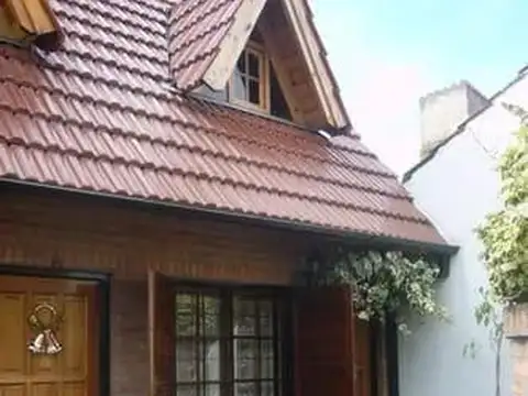 Depto Tipo Casa en Venta de 3 ambientes