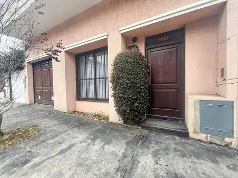 Venta casa Victoria 5 dorm jardín cochera doble