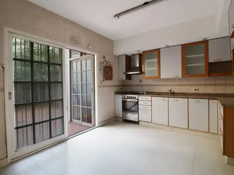 Depto Tipo Casa en Venta con 1 cocheras