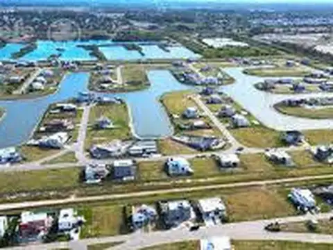 Terreno en Venta 20  mts Frente