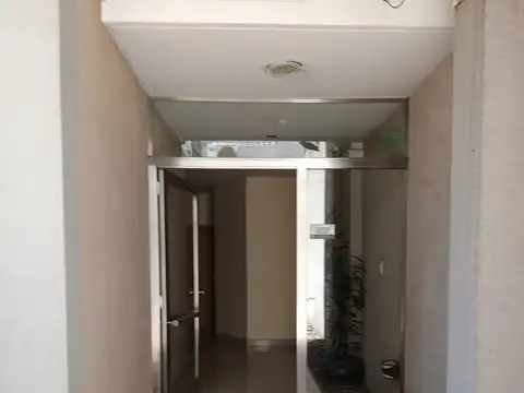 Departamento en Alquiler en Caseros, $ 400.000