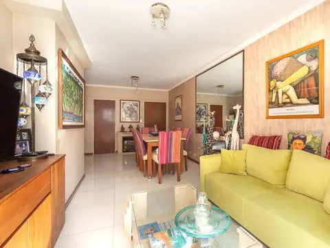 Departamento 5 ambientes con 2 baños