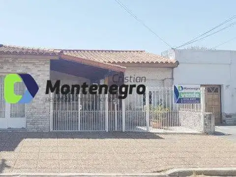 Casa - Venta - Argentina, Quilmes - Calle Almirante Brown 4136