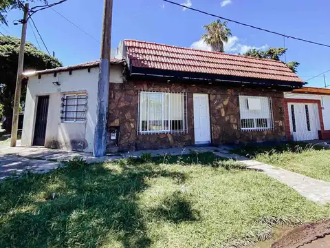 Casa en Venta en Villa Elvira, USD 57.000