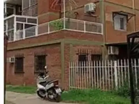Av Edison Nº 800 Departamento- 3 Dorm - 1 Baño - 80 Mts2