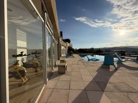 Departamento en Alquiler de 3 dormitorios