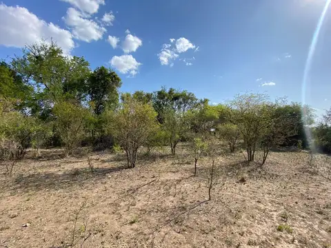 publica a 200 mts de ruta Nº14