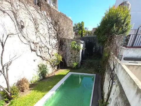 Avenida Congreso  al 5700