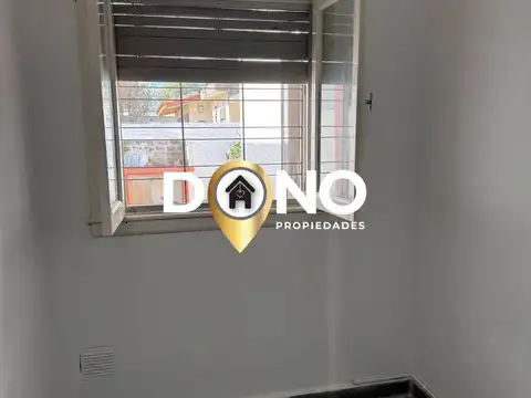 Depto Tipo Casa 4 ambientes con 1 baño
