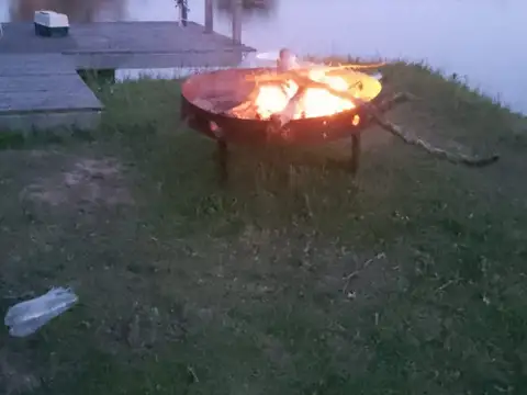 VTA CASA Los Corralitos es un paraje de la comuna de Alejandra, departamento San Javier