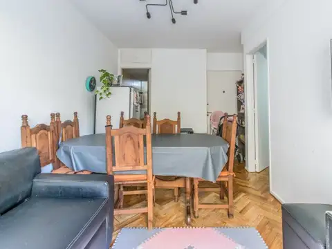 Dos Ambientes con Patio - Monserrat