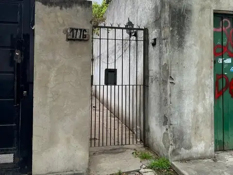 Comandante Franco 1700