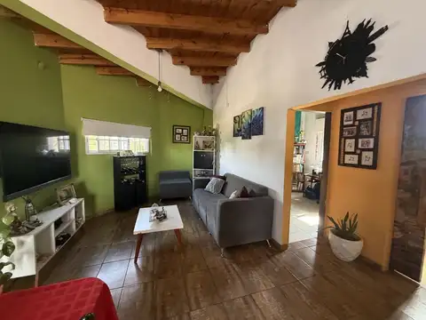 VENTA CASA + PH 5 AMB + LOCAL COMERCIAL MERLO