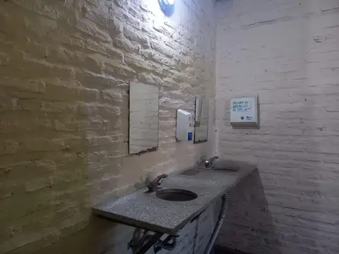 Local en Venta en La Plata, USD 100.000