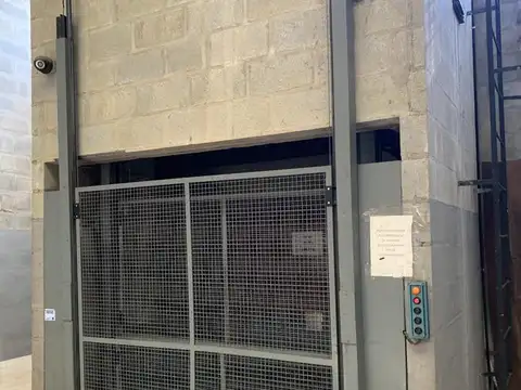 Depósito de 1140 m2 cub. c/ renta calzada, Villa Ballester