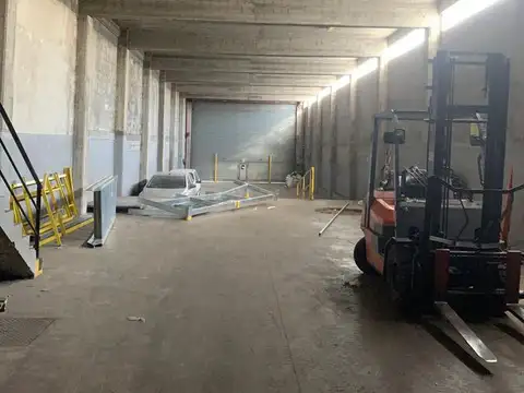 Galpon en Venta 8  mts Frente