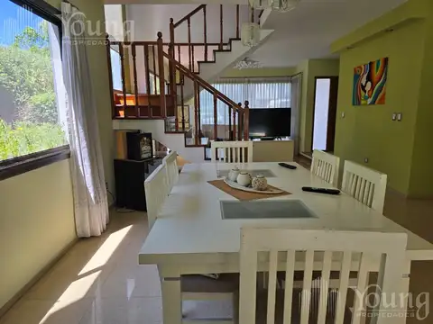 Casa en Venta en Guillermo E Hudson, USD 550.000