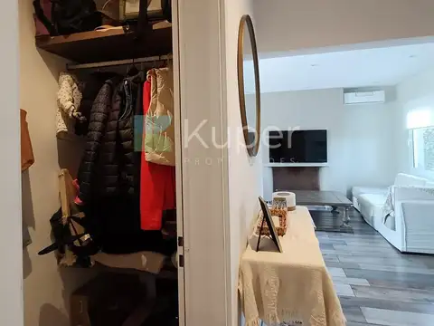 Casa 6 ambientes con 4 baños