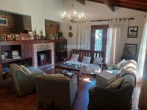 AVENIDA 11 Y PASEO 101