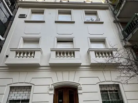 OPORTUNIDAD  VENTA LUMINOSO DEPTO 2 AMBIENTES, BARRIO NORTE