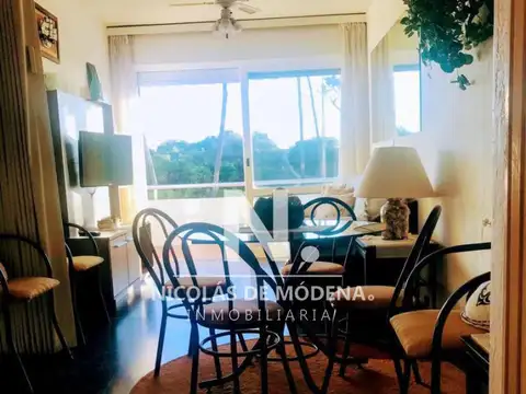 Departamento en Venta en Playa Mansa, USD 175.000