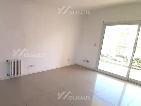 Chile, La lonja, Pilar 100