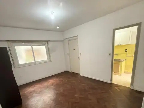 Bahia Blanca 82 , Piso 2