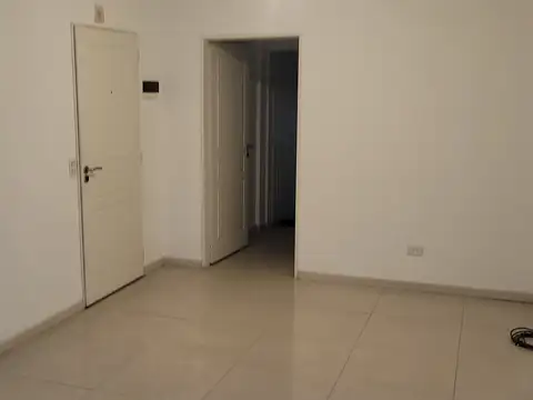 Jose Bonifacio 1600, Piso 3